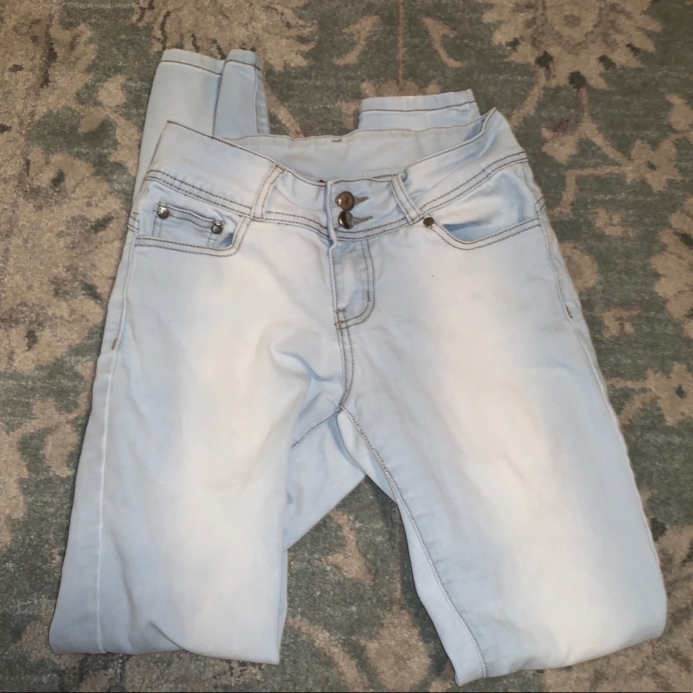 jeans